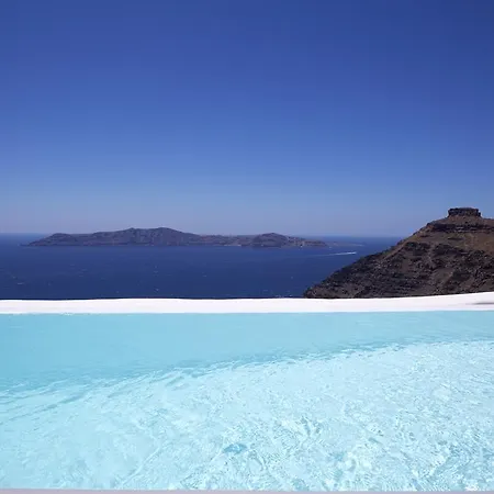 Villa Aura