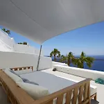 Villa Aura *